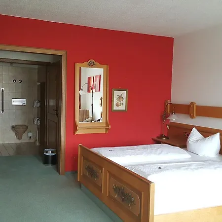 Hotel Hostel Am Schoenenberg 3*