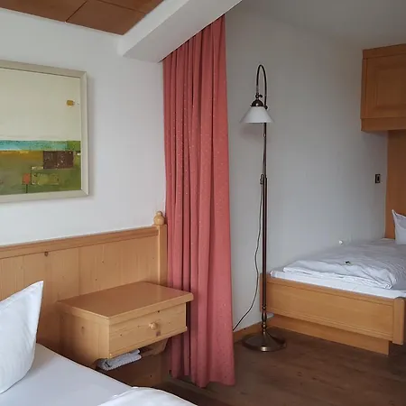 Hostel Am Schoenenberg