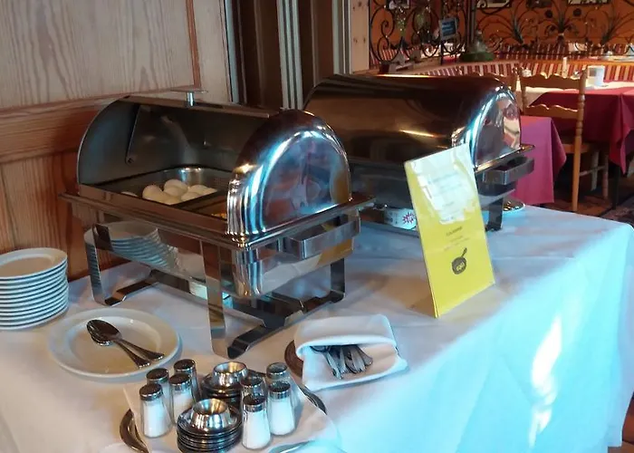 Hotel Am Schoenenberg 3*