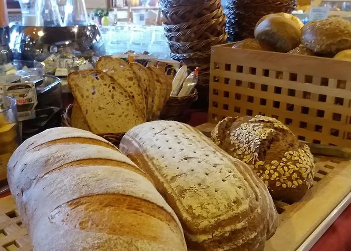 Hotel Am Schoenenberg 3*